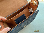 LO - CCH Bags - 216