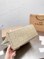 LO - CCH Bags - 152
