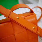 B-VENETA STYLISH HANBAGS FOR WOMEN - - 122