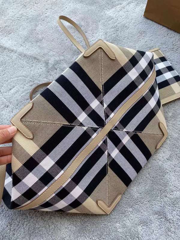 LO - B-BERRY BAGS - 269