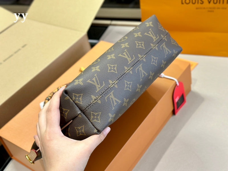 LO - LV Bags - 15001