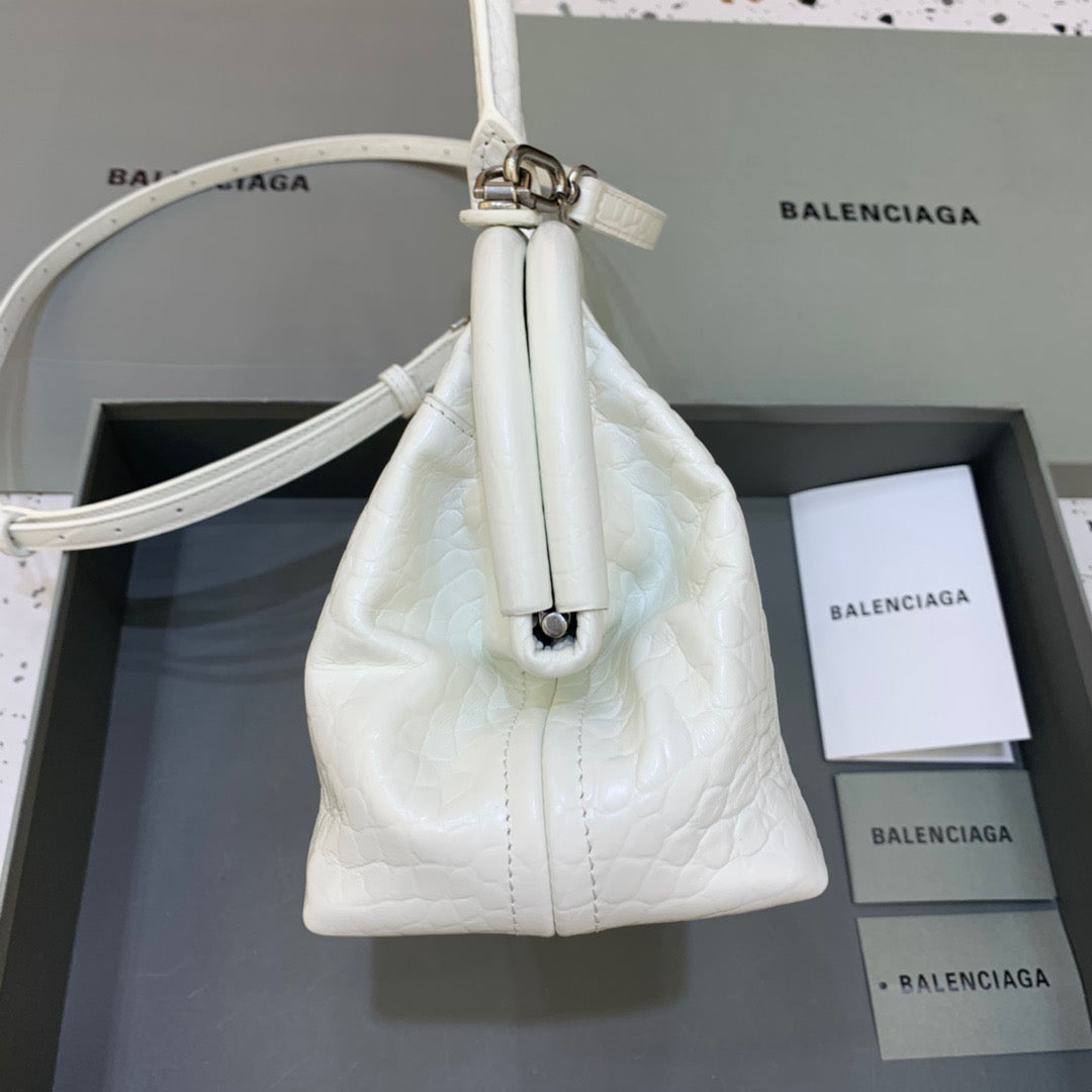 BLN-Ciaga Small Editor  Bag In White, For Women,  Bags 13in/33LO