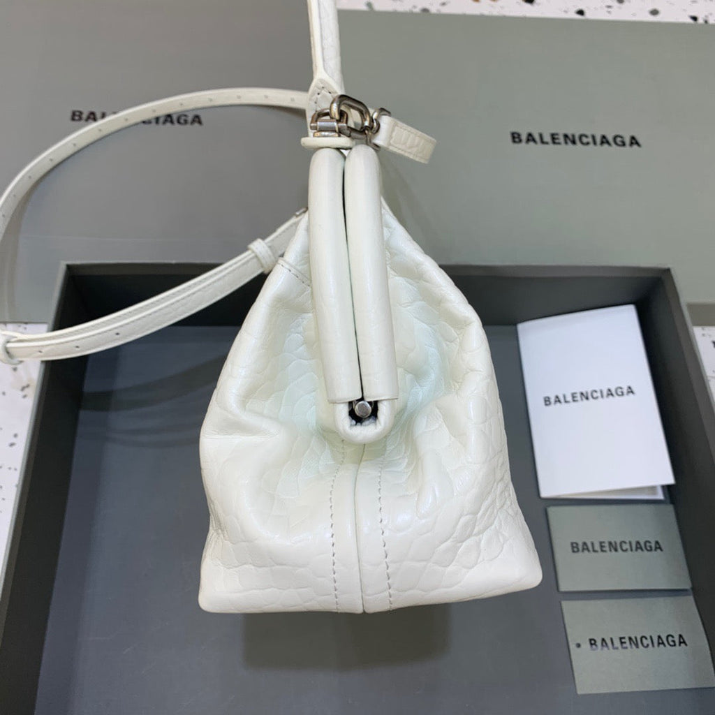 BLN-Ciaga Small Editor  Bag In White, For Women,  Bags 13in/33LO