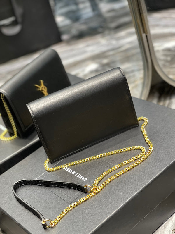 BB - YSL Bag - 1945
