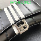 LO - BGA Bags - 1953