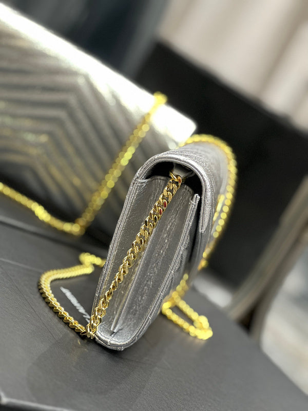 BB - YSL Bag - 1920
