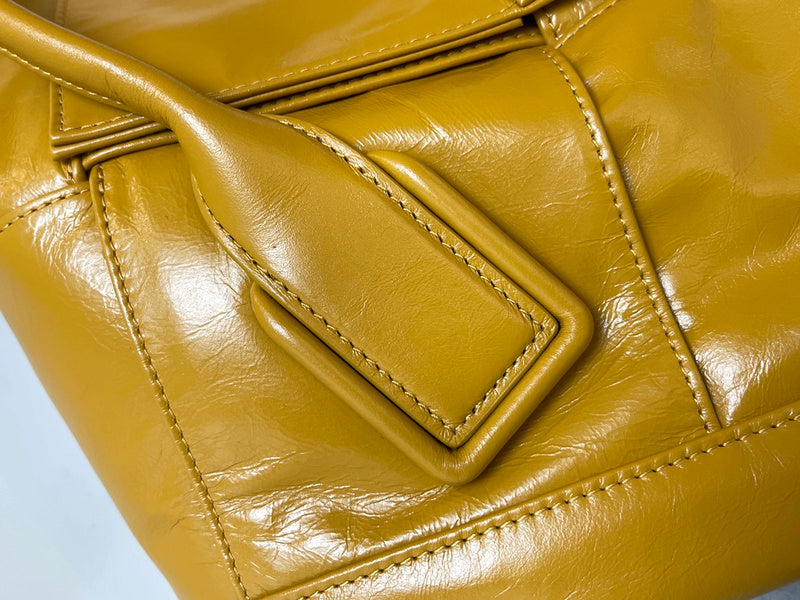 B-VENETA STYLISH HANBAGS FOR WOMEN - - 054