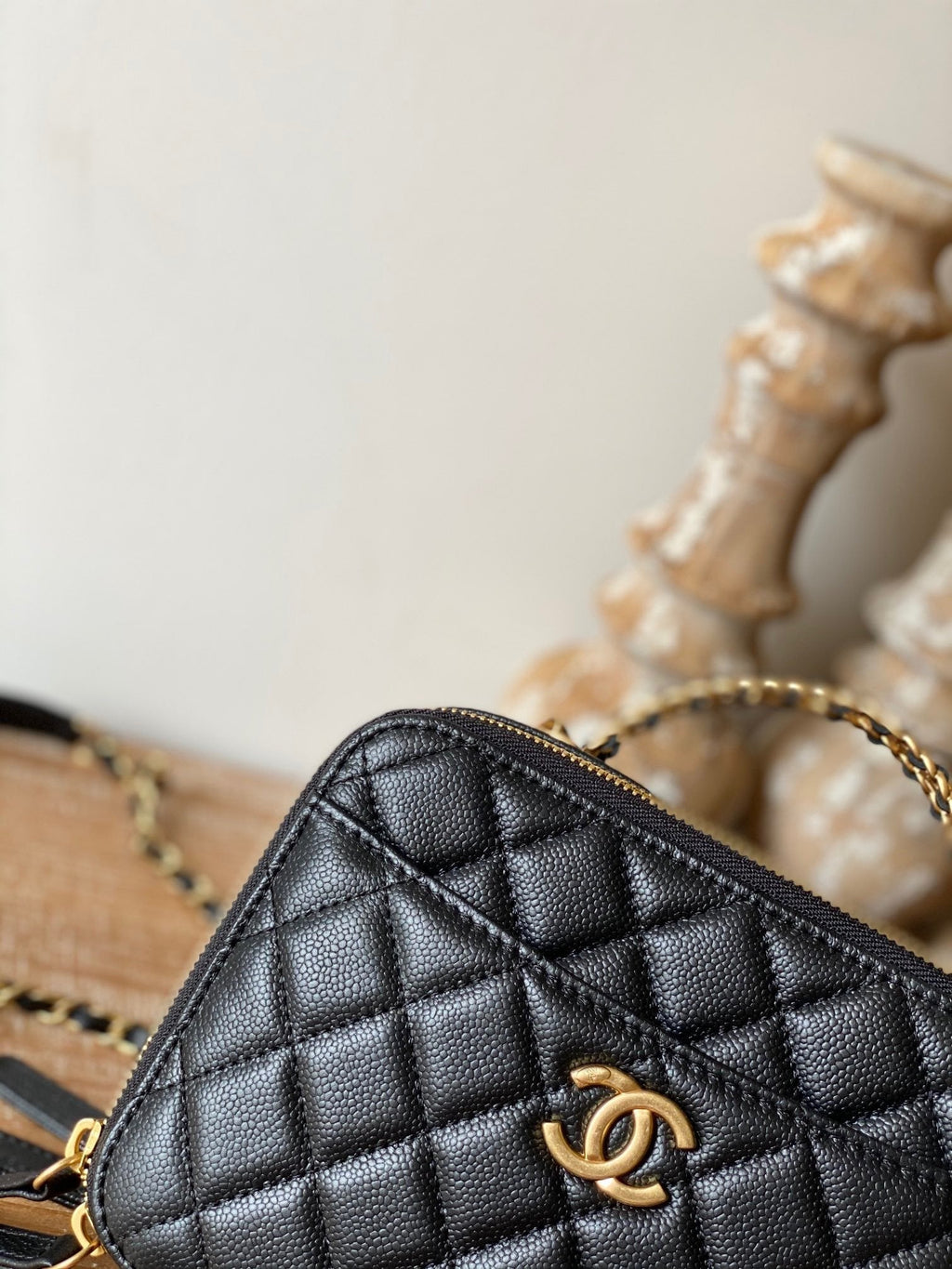 CHL -  Small Vanity Case Gold Hardware Black For Women Handbags, Shoulder Bags 5.9in/15LO AS3228 B08008 94305