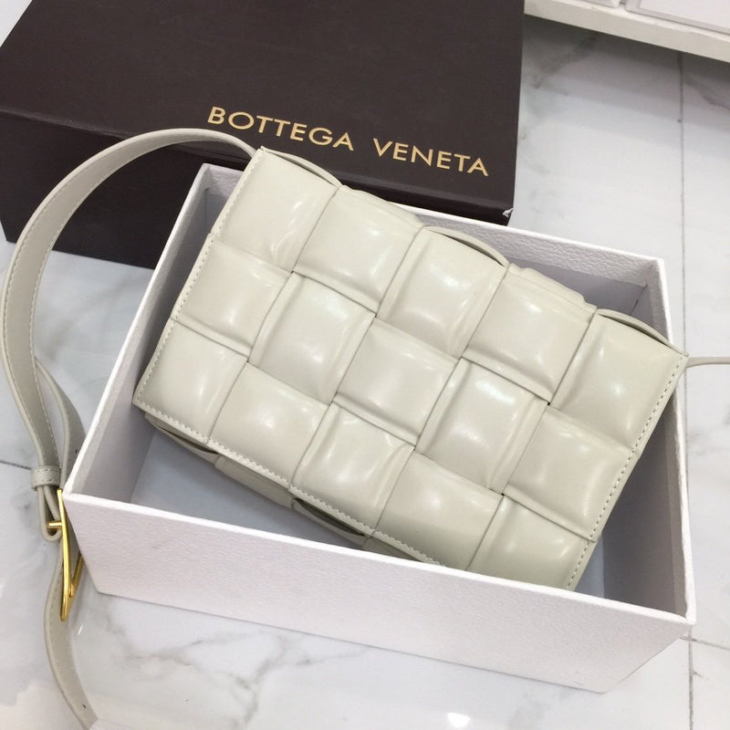 B-VENETA STYLISH HANBAGS FOR WOMEN - 361