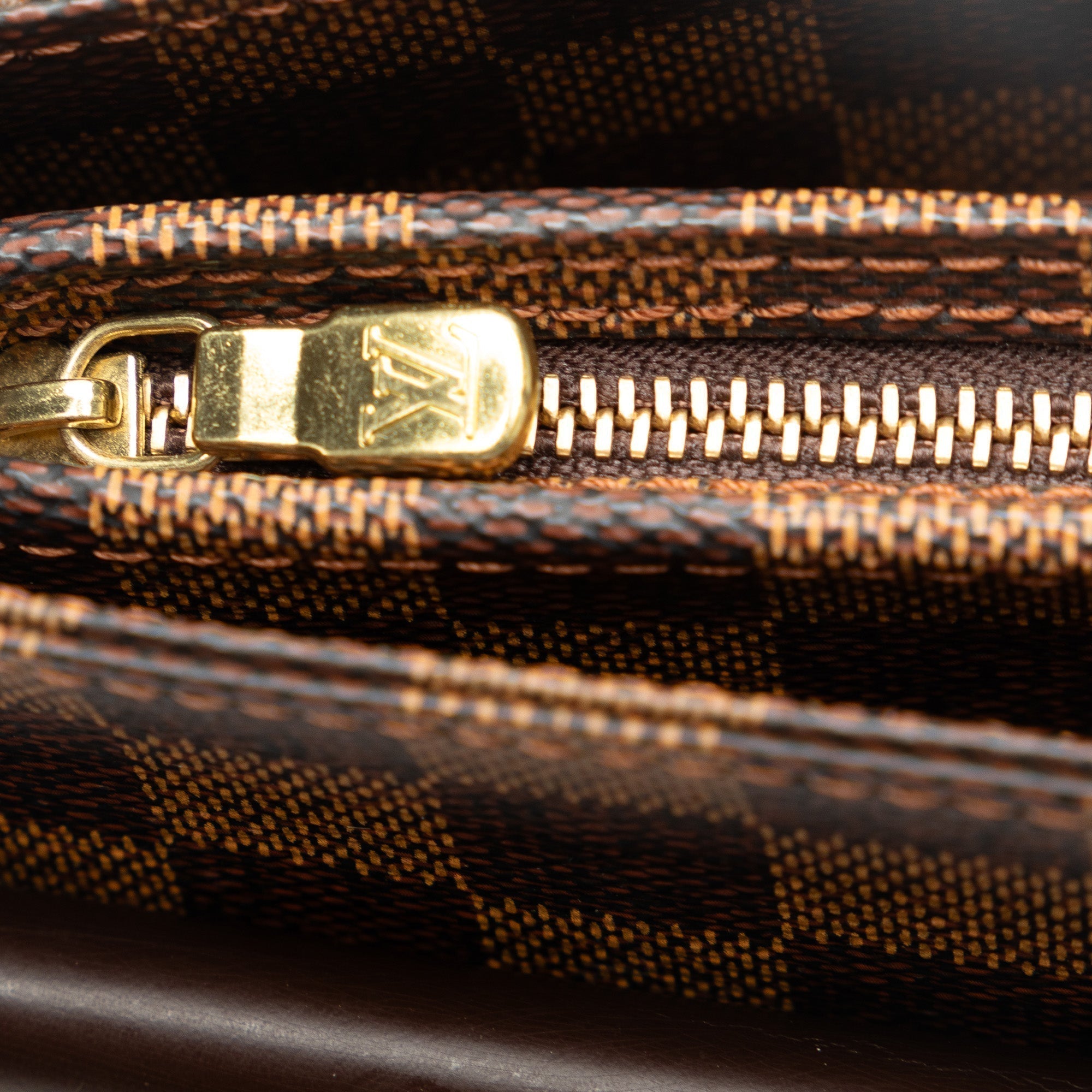 LO-LV bags 6156