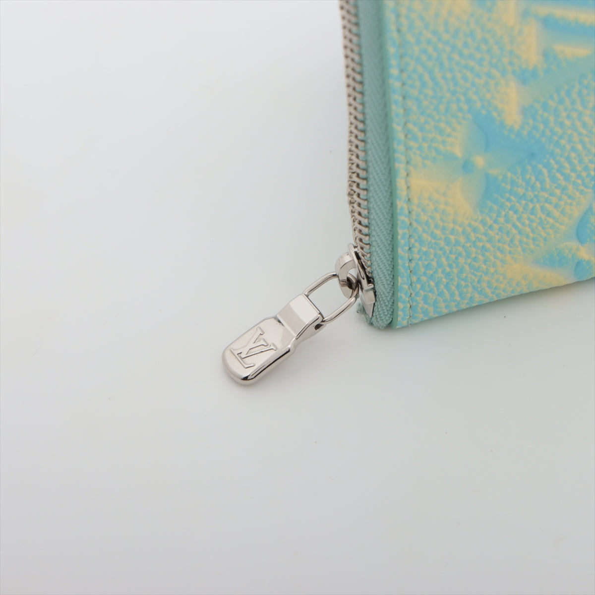 LO-LV bags 2282