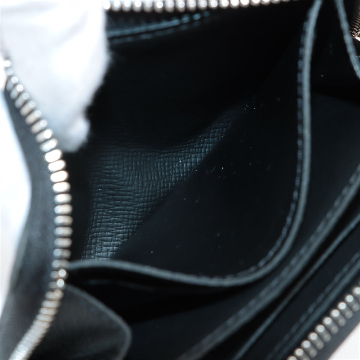 LO-LV bags 1660