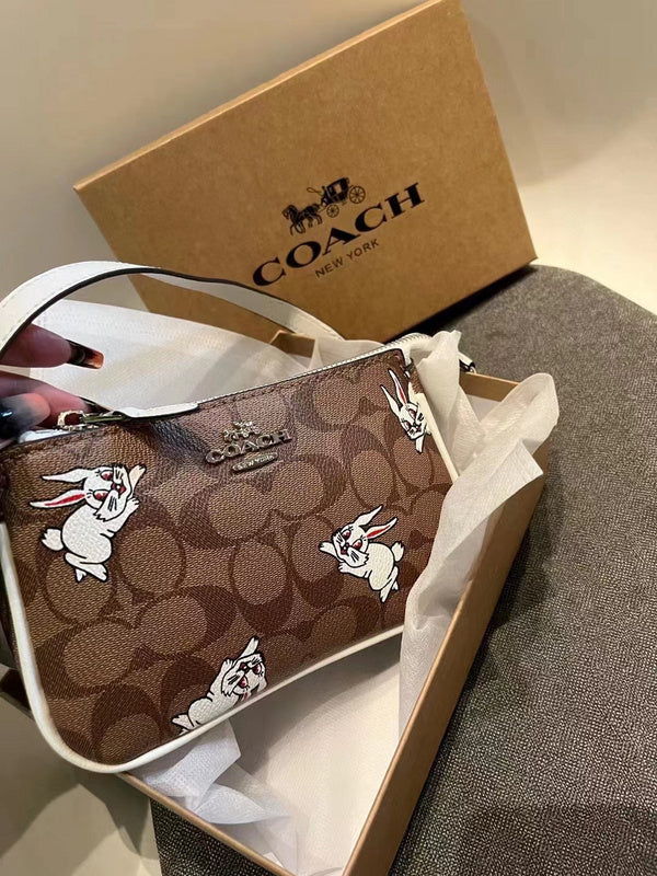 LO - CCH Bags - 116
