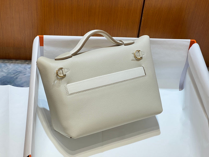 LO - HRMS DESIGNER BAGS - WOMEN BAGS - 841