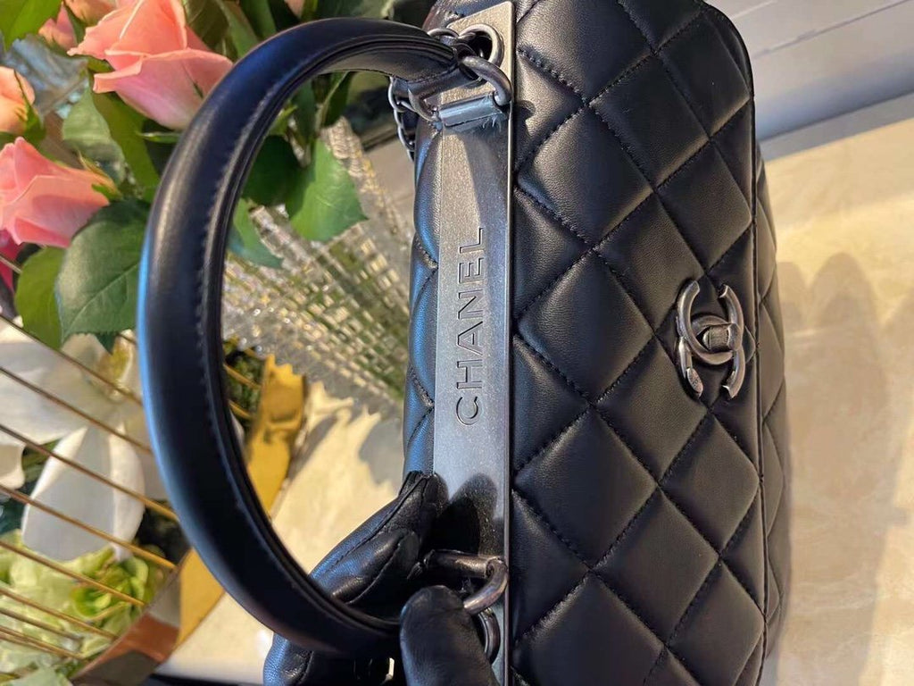 CHL -  Classic Flap Bag Medal Hardware Black For Women 9.8in/25LO