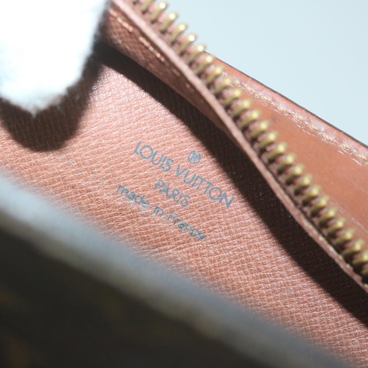 LO-LV bags 606