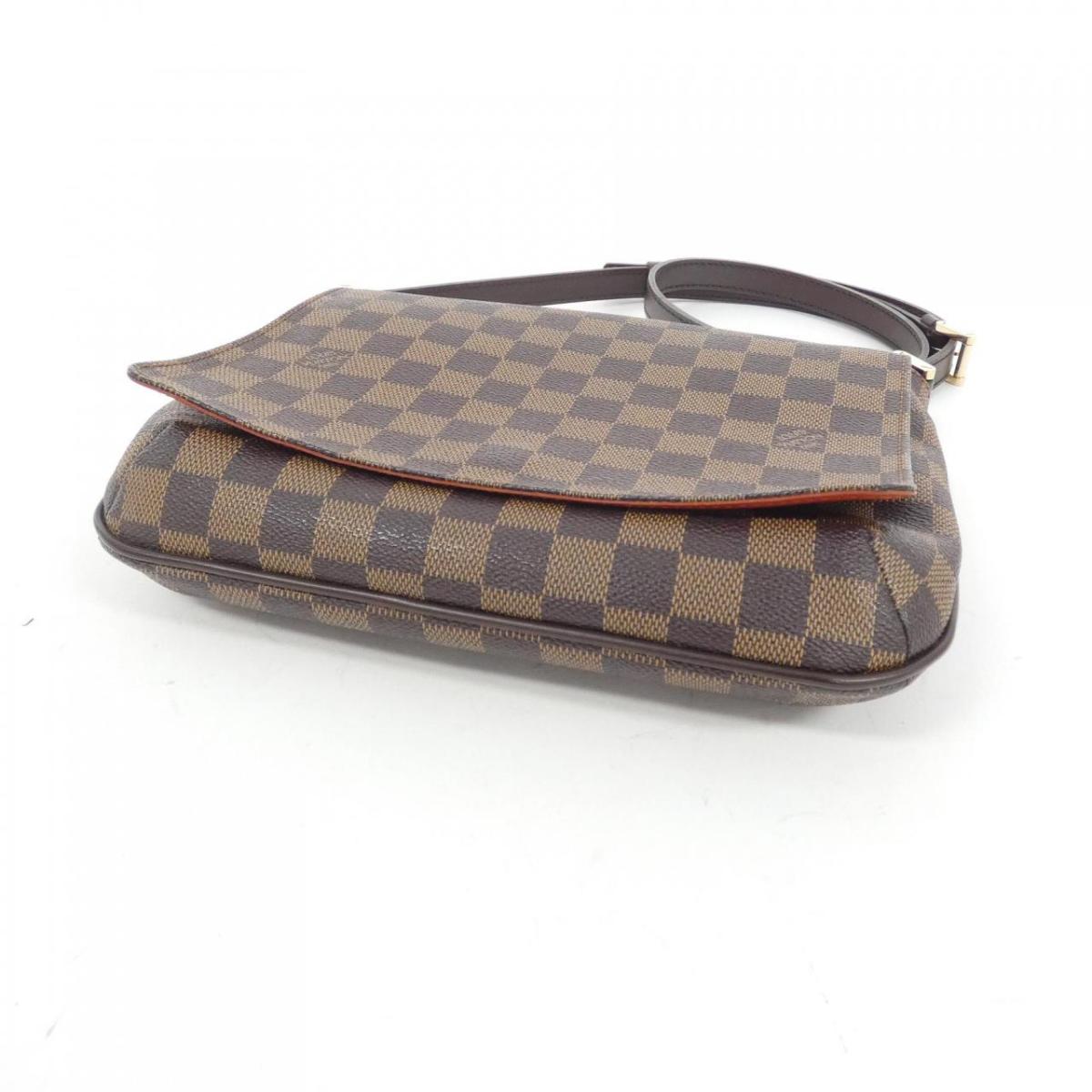 LO-LV bags 1740
