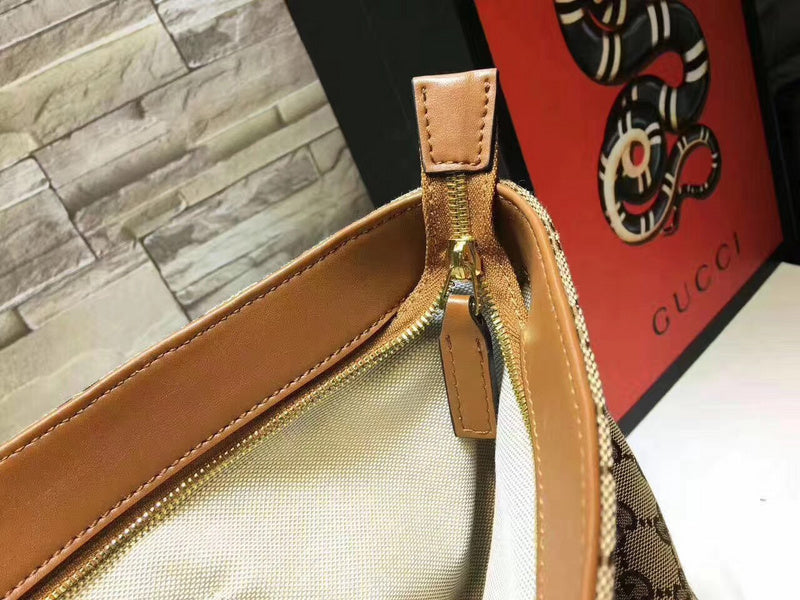 LO - GCC Bags - 2279