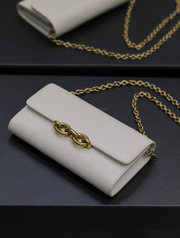 BB - YSL Bag - 1932