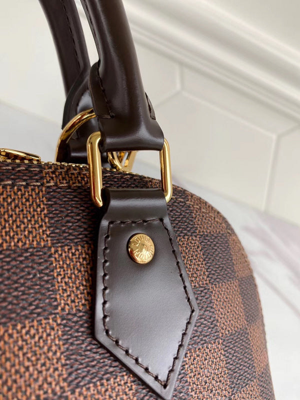 LO-LV bags 13997