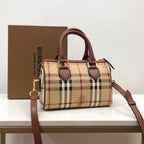 LO - B-BERRY BAGS - 589