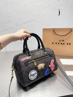 LO - CCH Bags - 391
