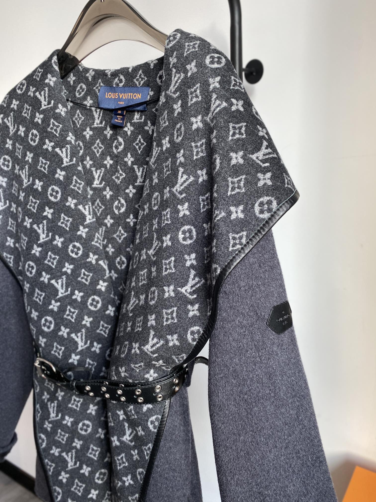 LO-LV bags 3371