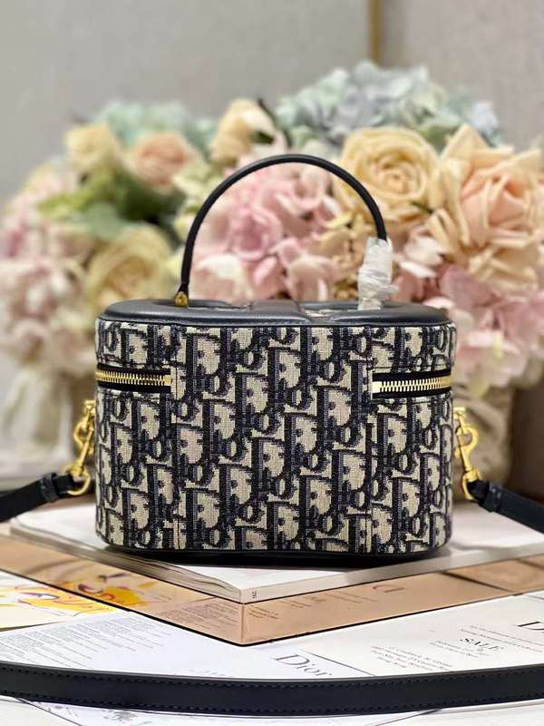 LO - DYOR   BAGS FOR WOMEN - FASHION LUXURY BAGS 047