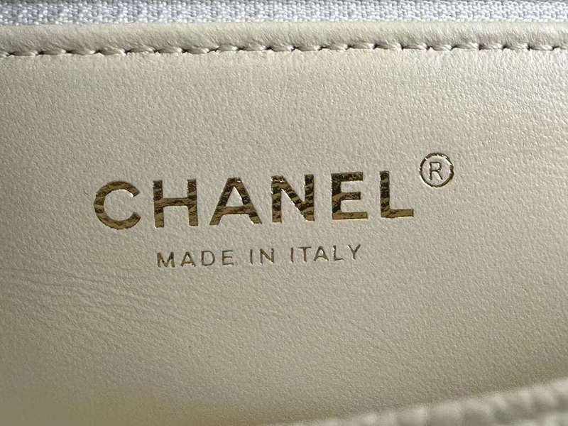 LO - CHL  BAGS FOR WOMEN - FASHION LUXURY BAGS - 390