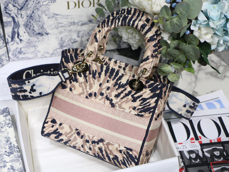 LO - DYOR   BAGS FOR WOMEN - FASHION LUXURY BAGS 135