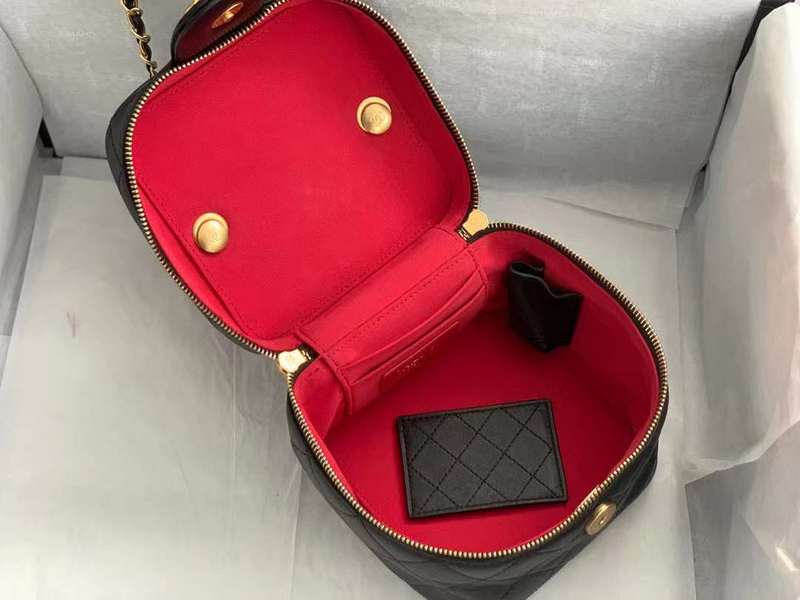 LO - CHL  BAGS FOR WOMEN - FASHION LUXURY BAGS - 235
