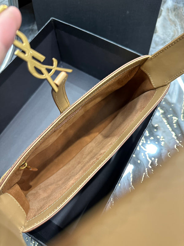 BB - YSL Bag - 2494