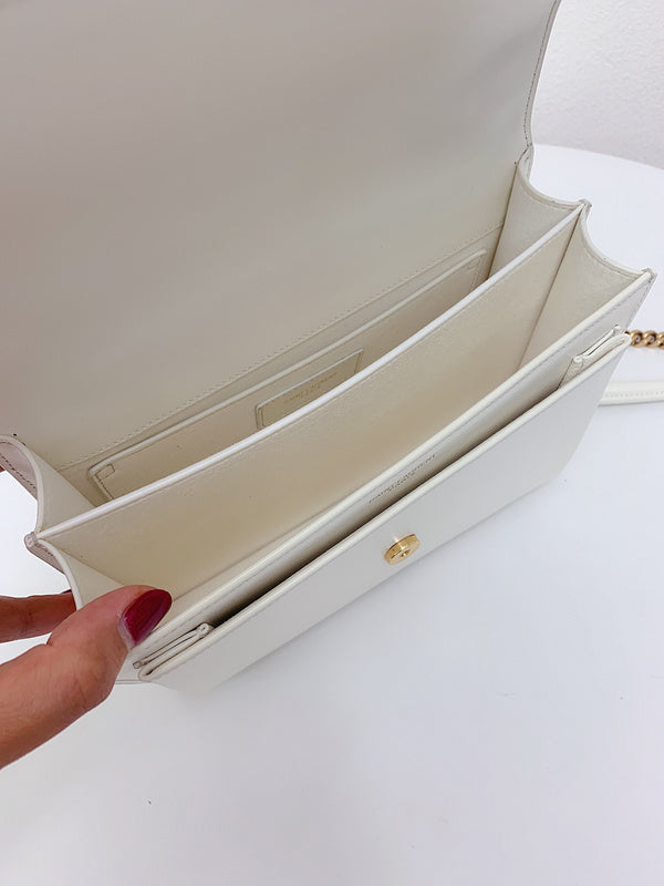 BB - YSL Bag - 3827