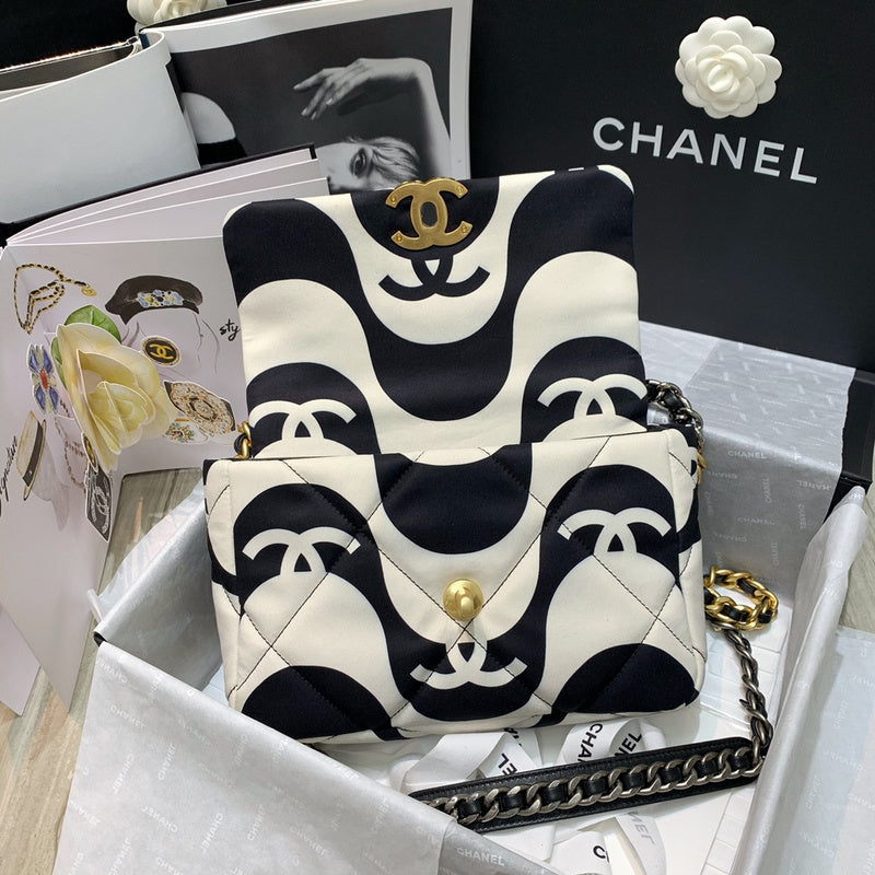 LO - CHL Bags - 1717