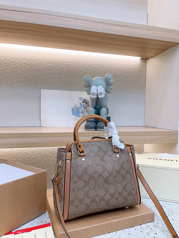 LO - CCH Bags - 105