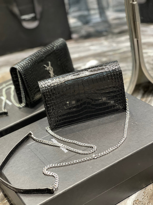 BB - YSL Bag - 1938