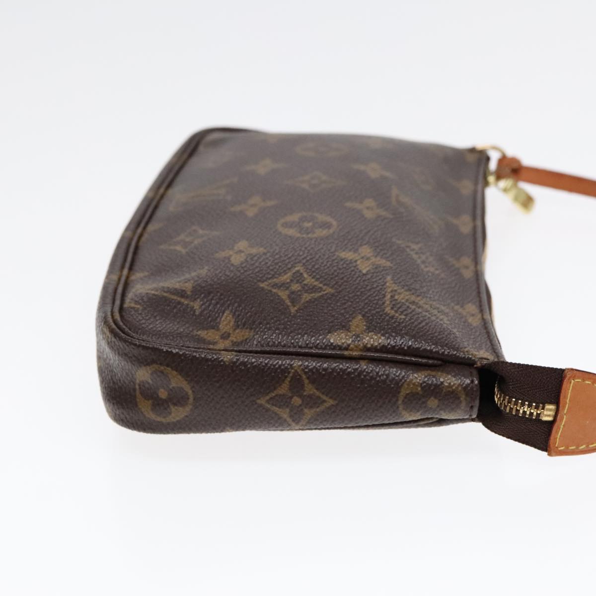 LO-LV bags 1597