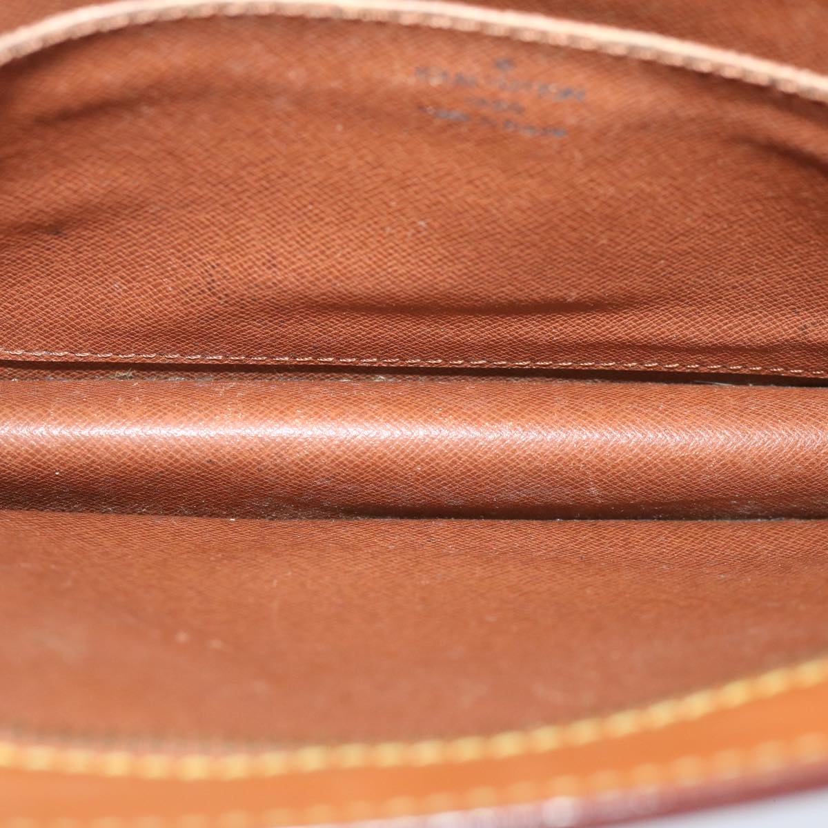 LO-LV bags 813
