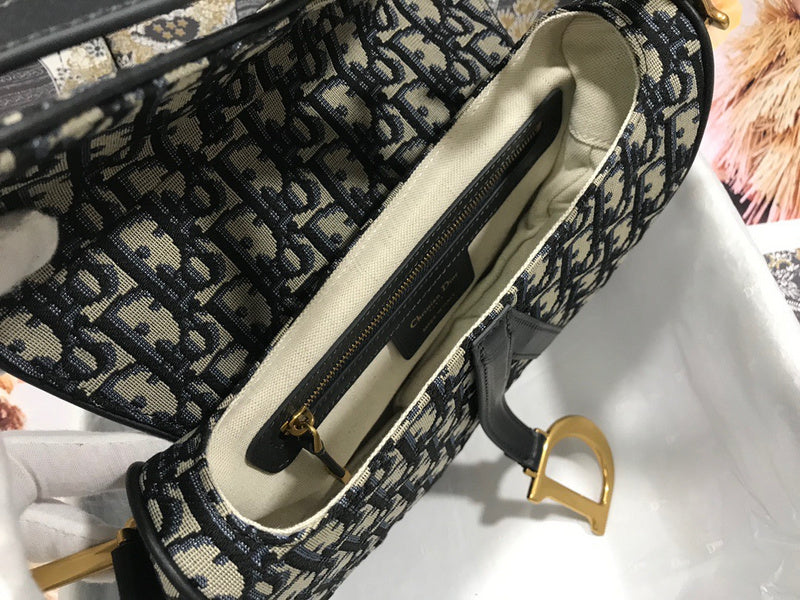 LO - DYOR   BAGS FOR WOMEN - FASHION LUXURY BAGS 120