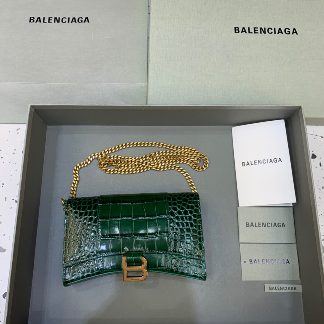 BLN-Ciaga Hourglass Wallet On Chain in Dark Green, For Women,  Bags 7.6in/19LO 6560501LRGM3011