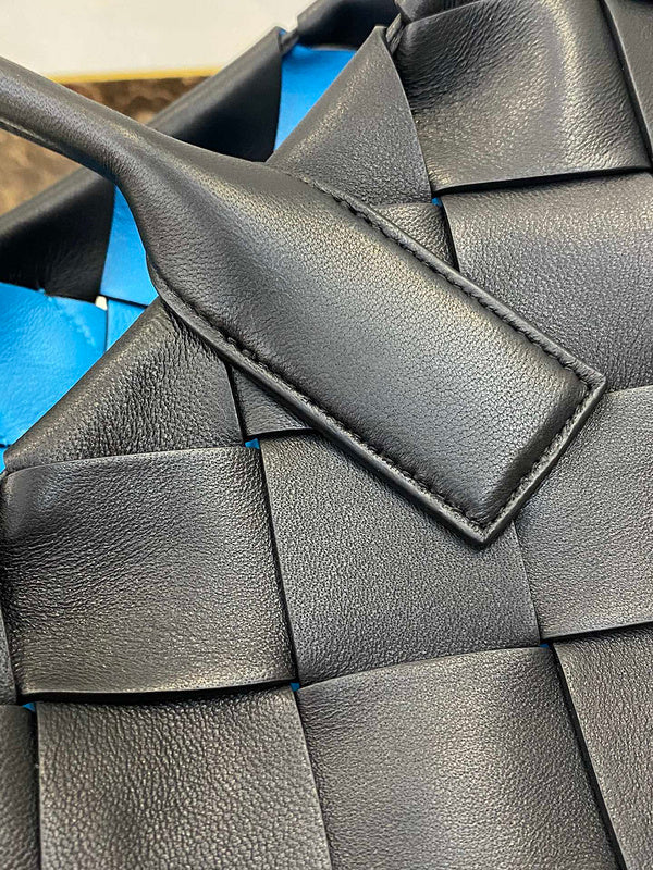 LO - BV Bags - 080