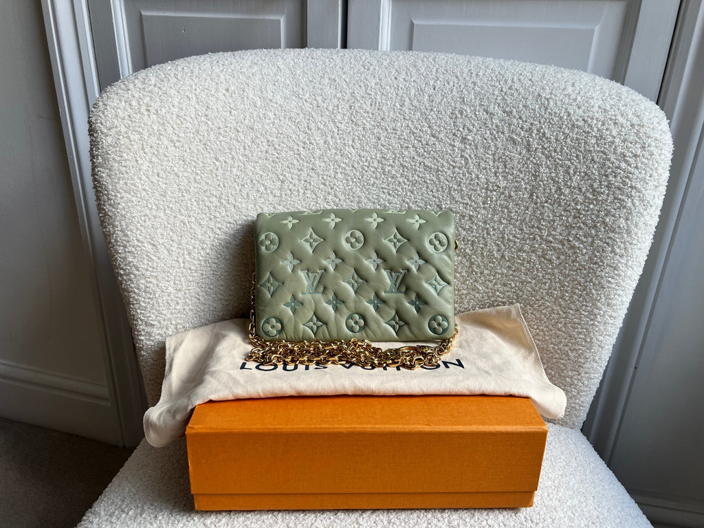 Coussin Pochette