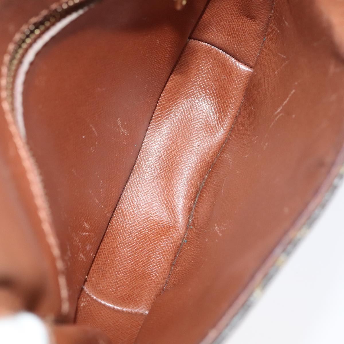 LO-LV bags 6389