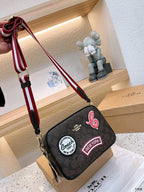 LO - CCH Bags - 427