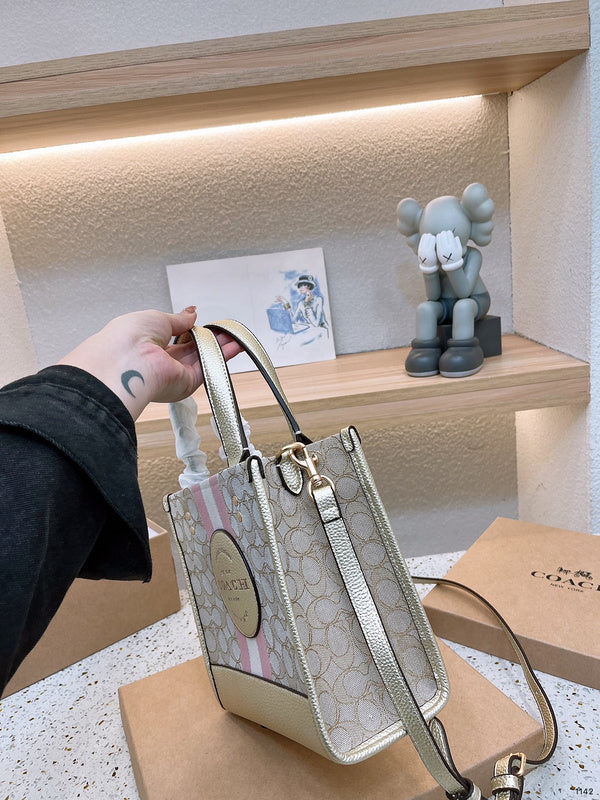 LO - CCH Bags - 397
