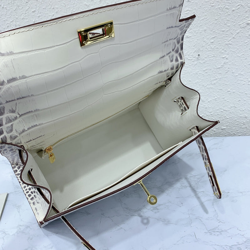 LO - HMS Luxury Bags - 782