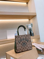 LO - CCH Bags - 423