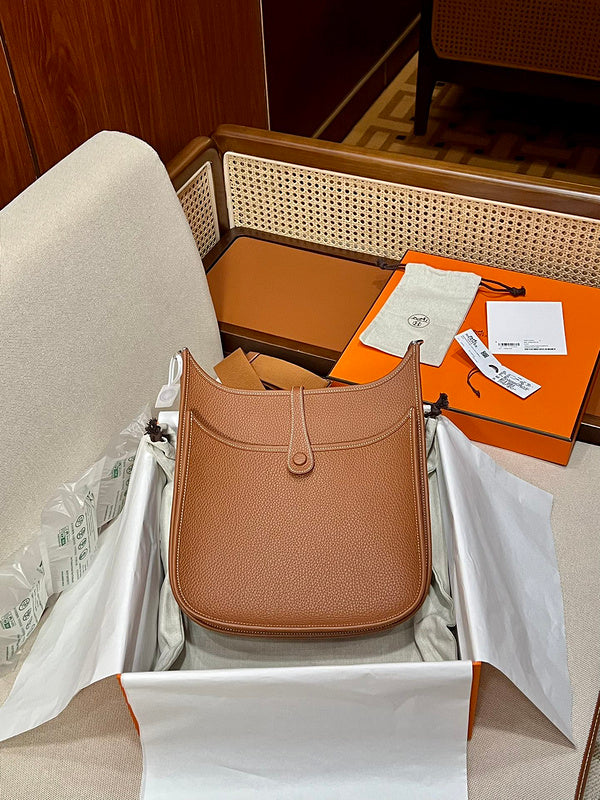 LO - HRMS DESIGNER BAGS - WOMEN BAGS - 982