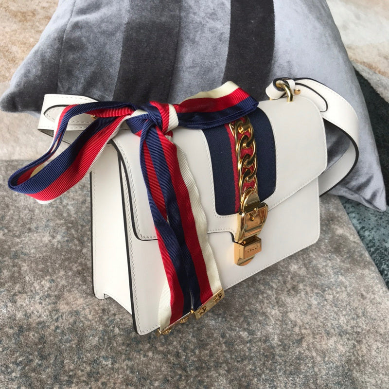 LO - GCC Bags - 6373