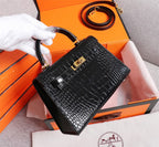 LO - HRMS DESIGNER BAGS - WOMEN BAGS - 760